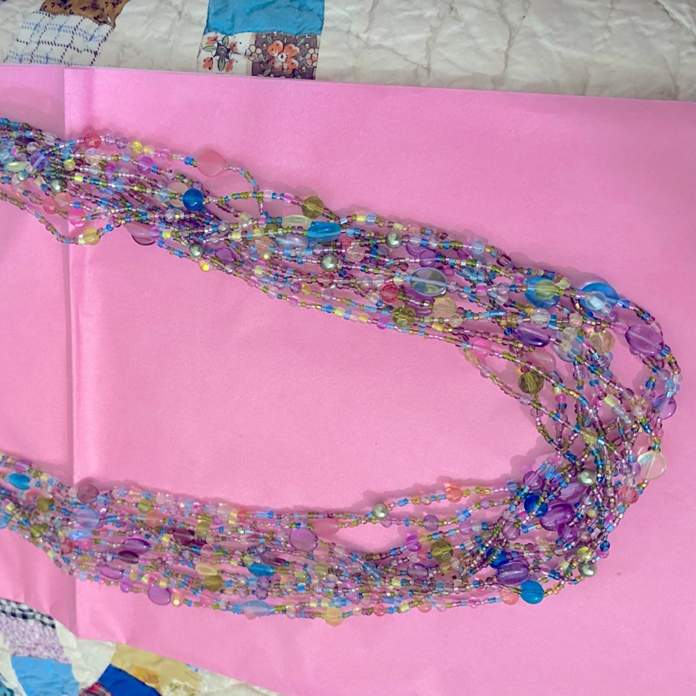 Jewelry multi color necklace